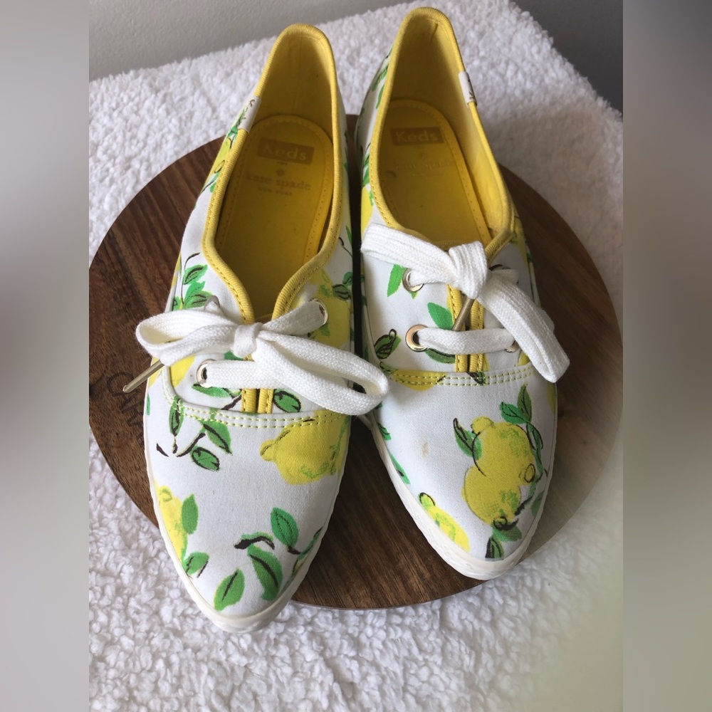 Kate Spade Keds Lemon Print Tennis Shoes